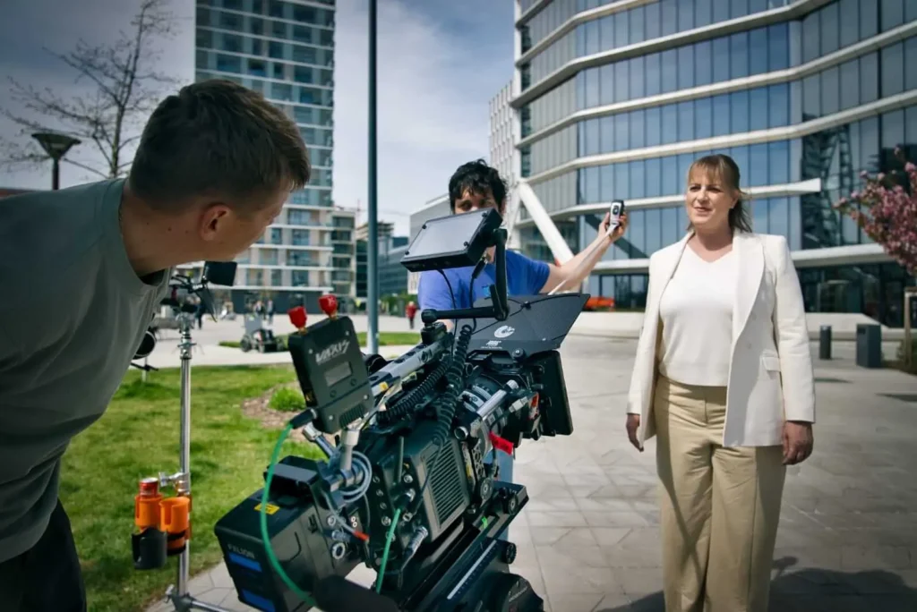 DSV-behind-the-scenes-production-services-in-hungary-2